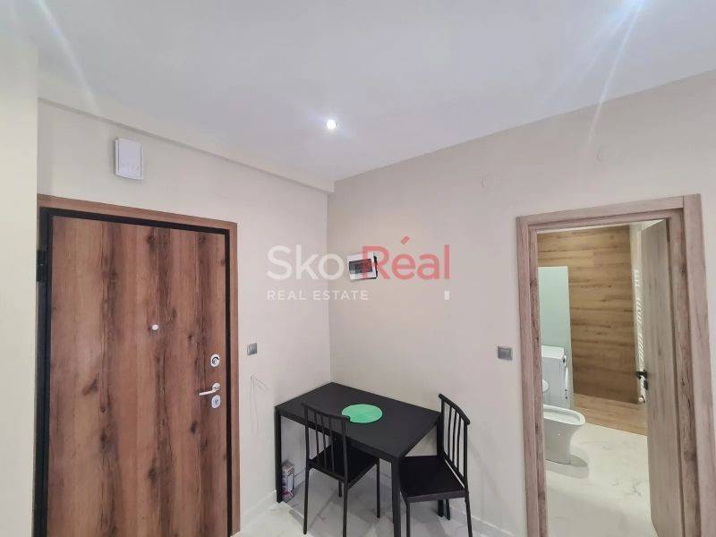 Είσοδος σπιτιού