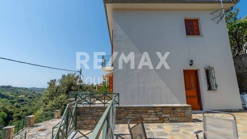 Θέα από μπαλκόνι