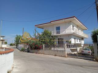 Apopse tes theses tes oikodomes