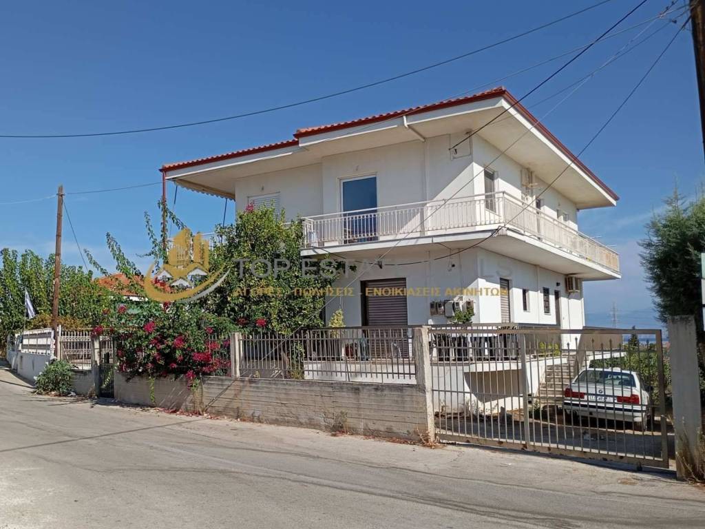 Syromene porta gkaraz