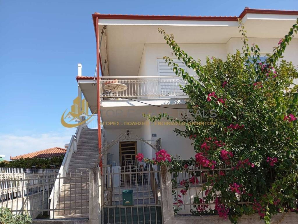 Porta pezon -eisodos yperypsomenoy isogeioy