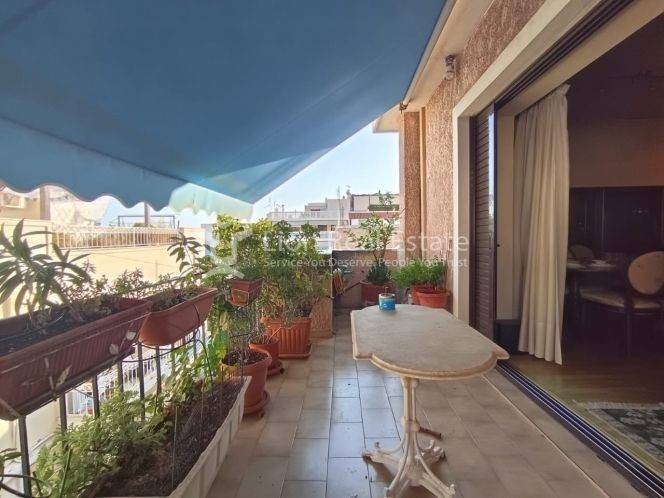 Θέα από μπαλκόνι