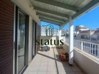 Θέα απο μπαλκόνι