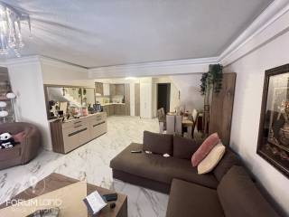 Forumland Real Estate, Σαλόνι με τζάκι