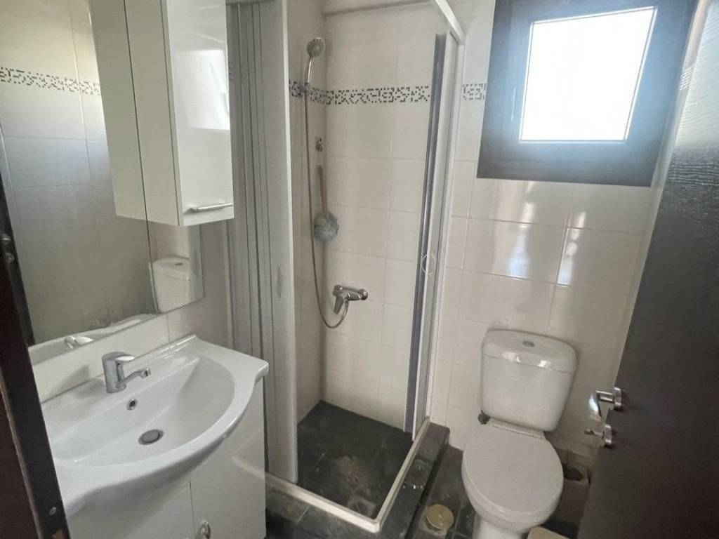 Forumland Real Estate, Μπάνιο