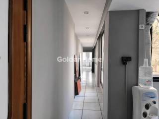 Χολ - Διάδρομος