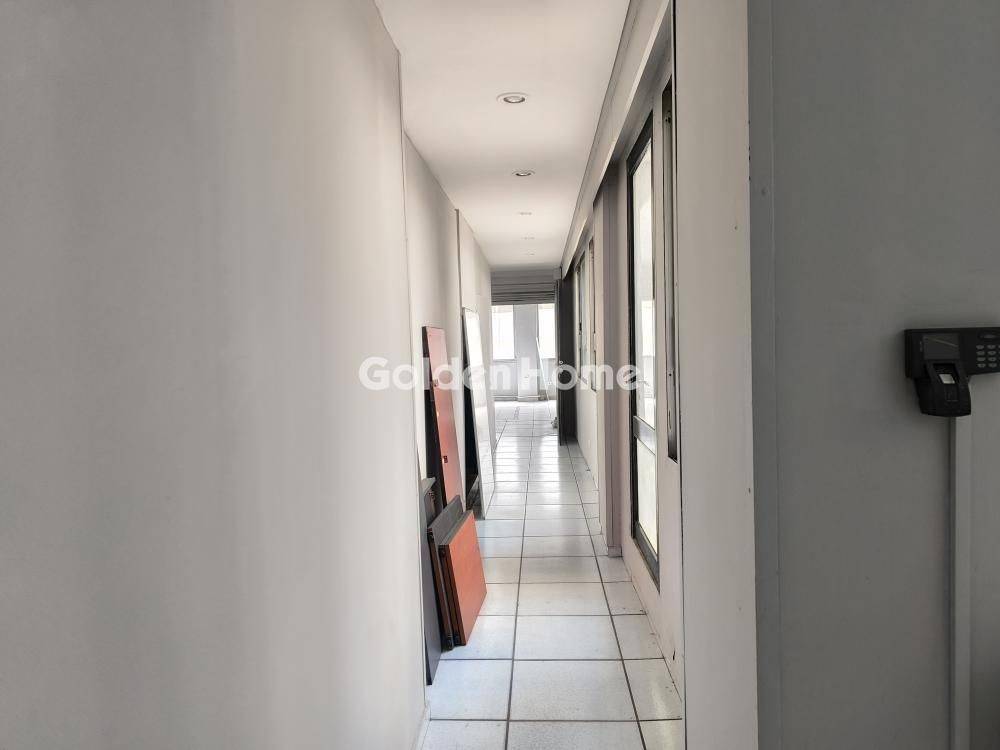 Χολ - Διάδρομος