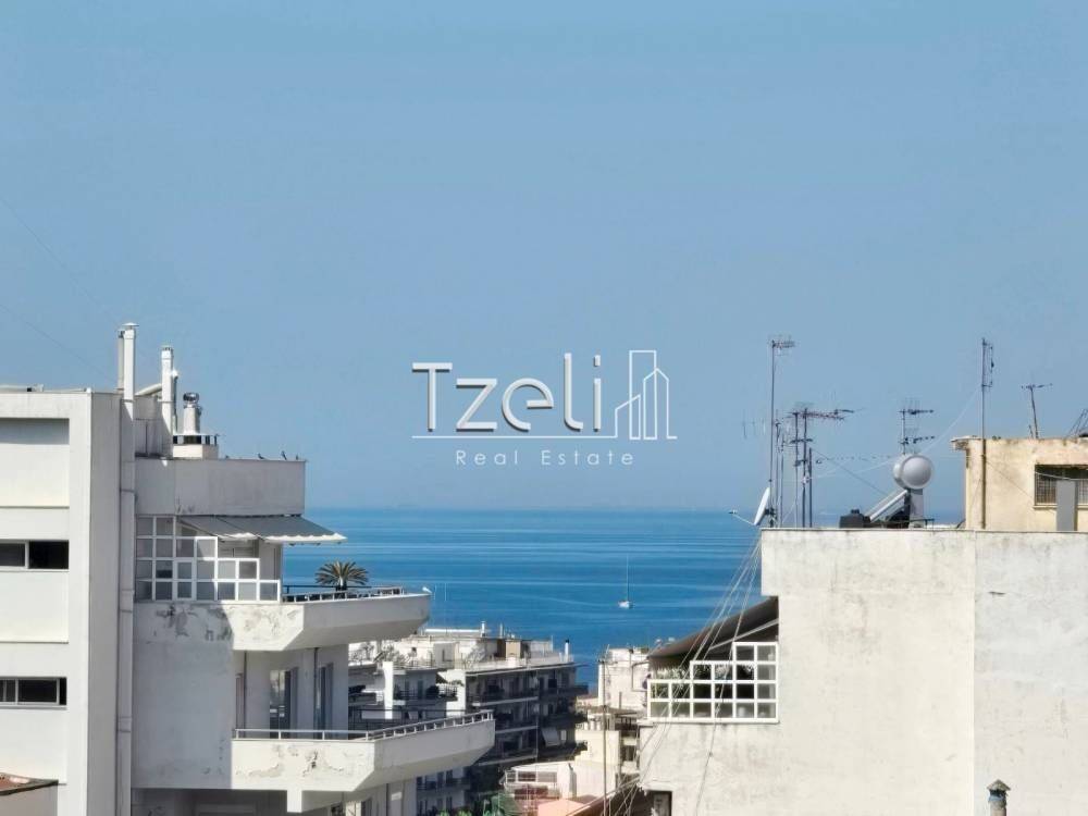 Θέα απο μπαλκόνι