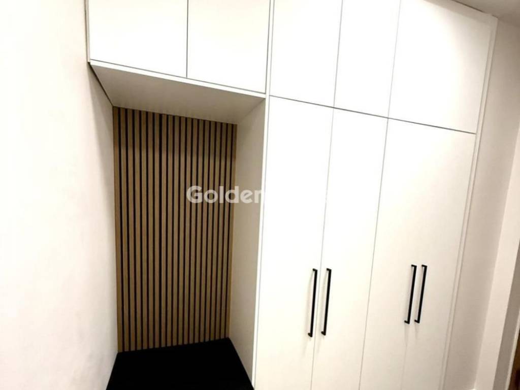 Χολ - Διάδρομος