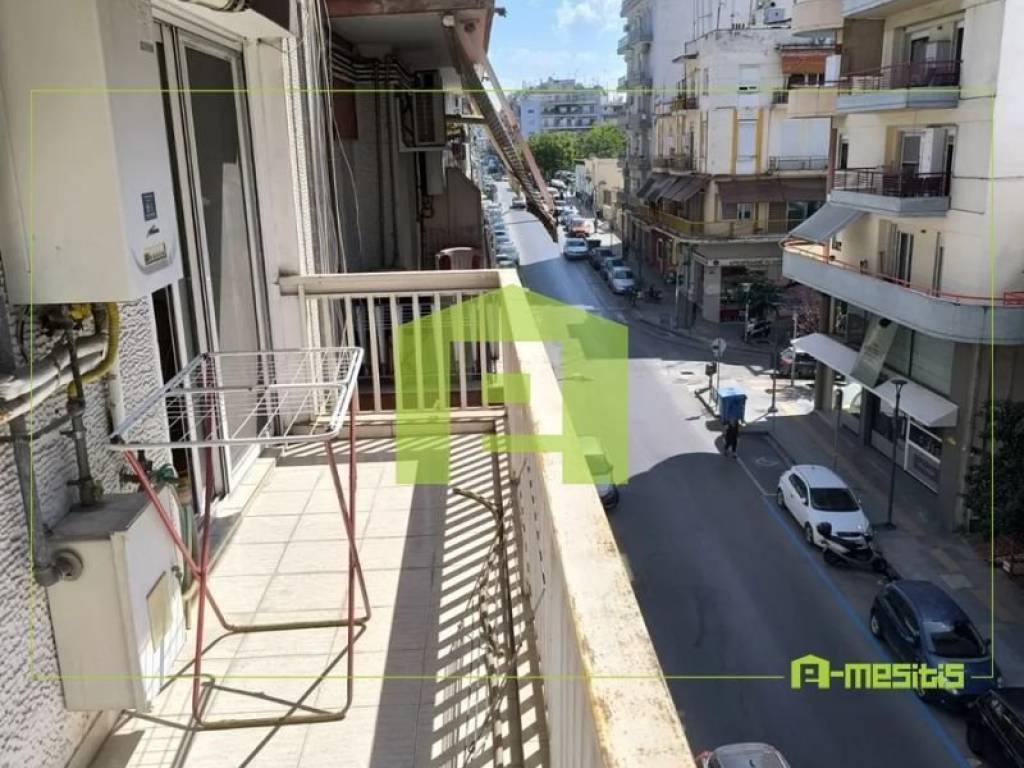 Θέα από μπαλκόνι