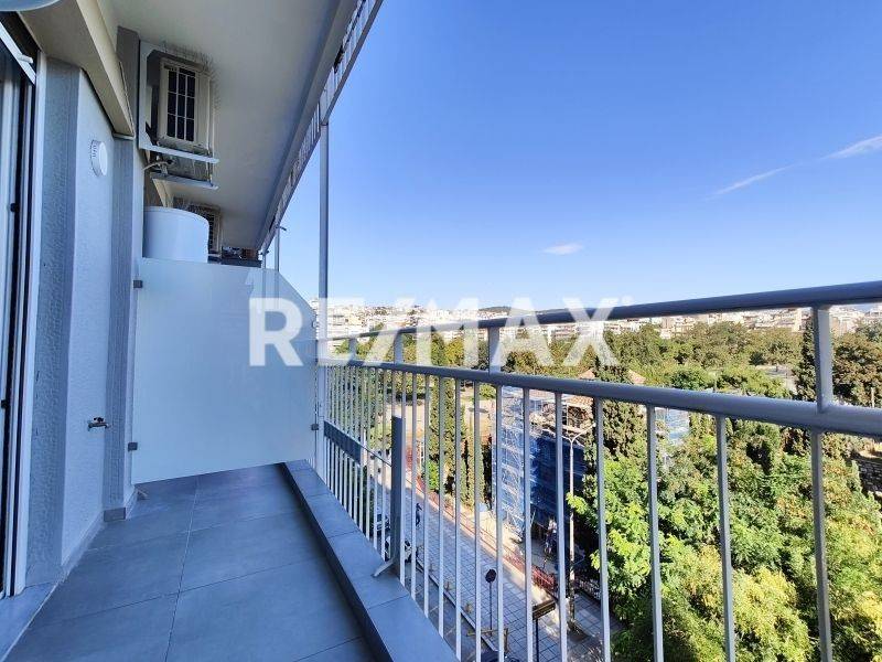 Θέα από μπαλκόνι