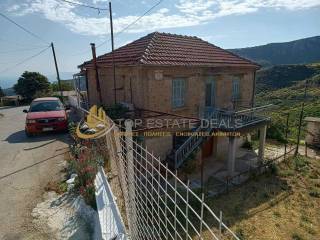 Apopse oikias apo ton kentriko dromo