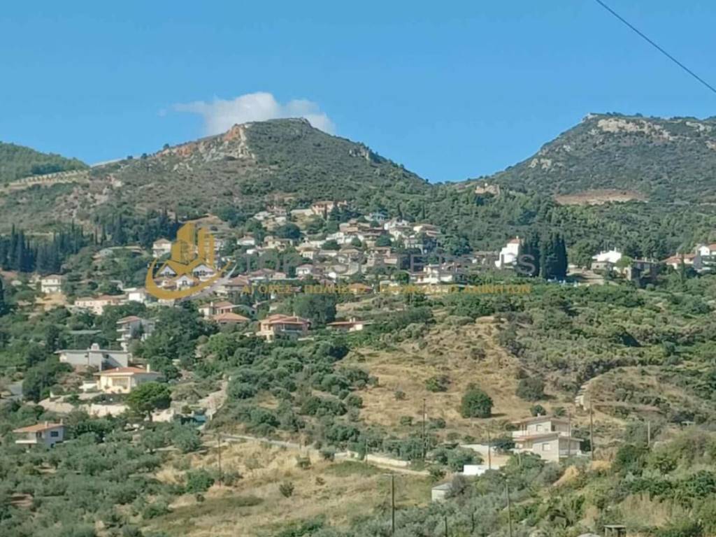 θέα από το μπαλκόνι