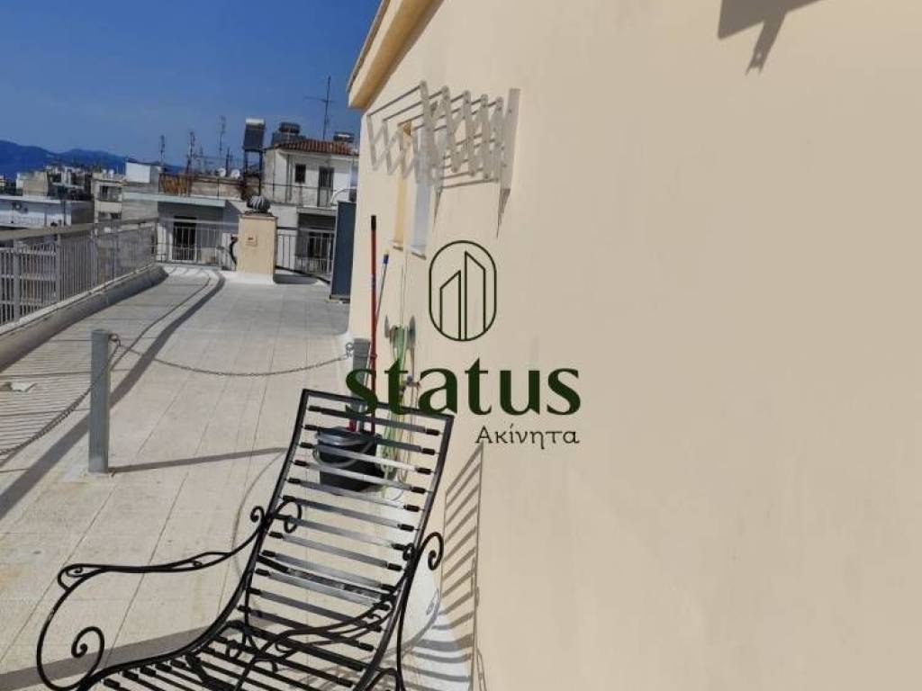 Θέα απο μπαλκόνι