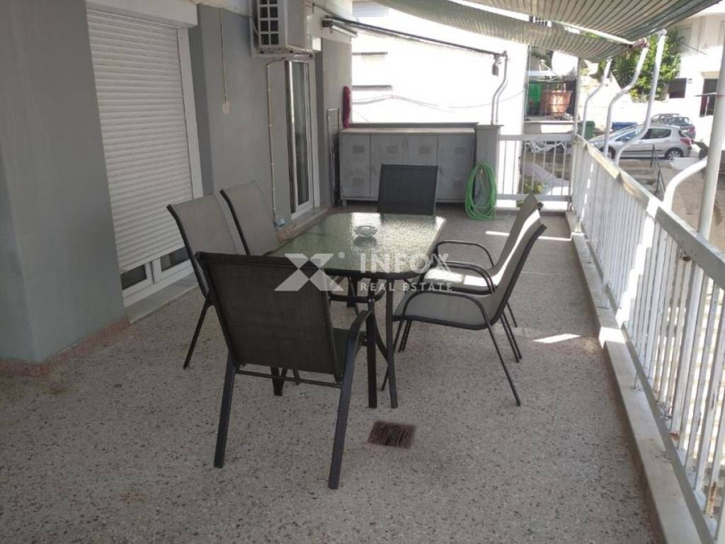 Θέα από μπαλκόνι