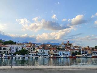 ΓΑΛΑΞΙΔΙ-ΛΙΜΑΝΙ