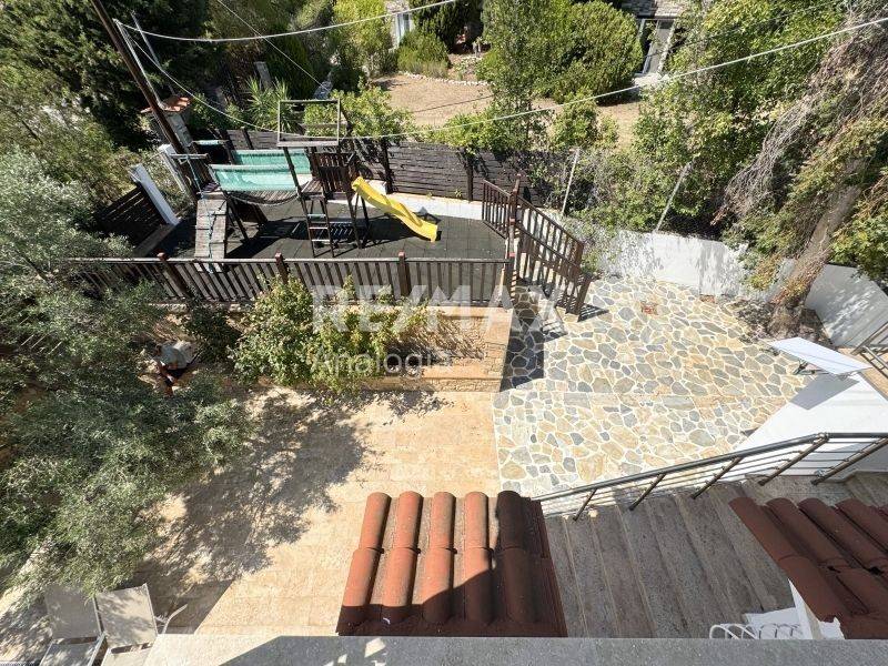 Θέα από μπαλκόνι