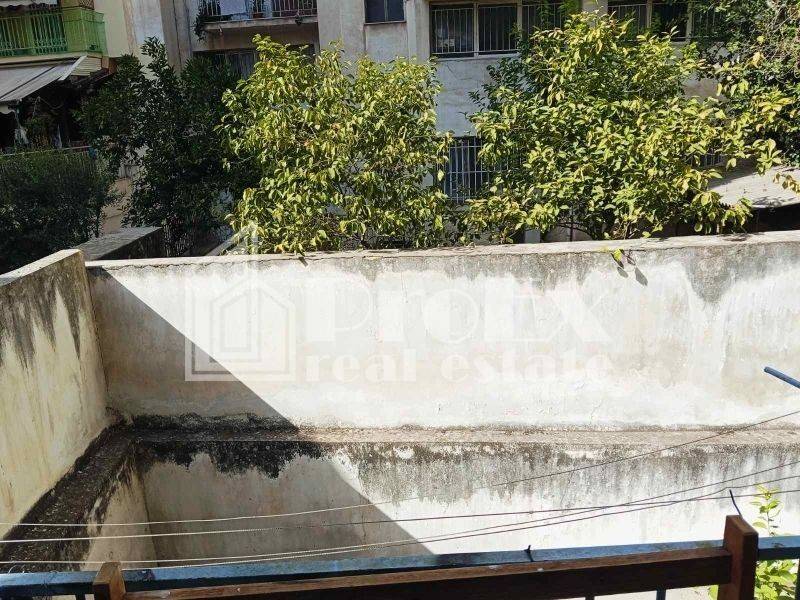 Θέα από μπαλκόνι