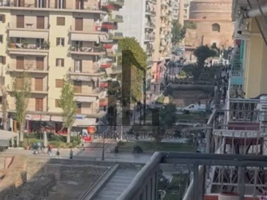 Θέα από μπαλκόνι