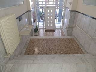 Είσοδος οικοδομής,diamerisma-goudi-70tm--nosileutiki-sxoli-e