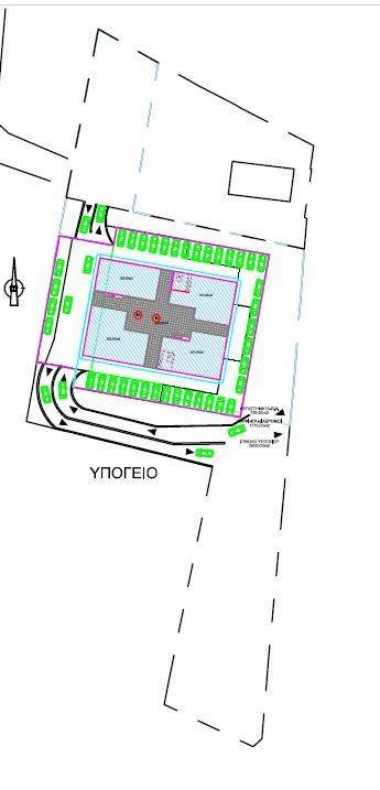 Plot of land in the center of the developing settlement
