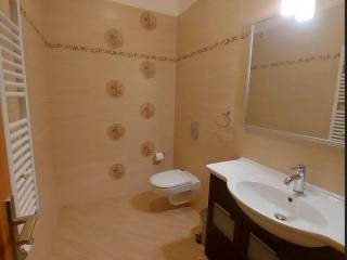 Unique, Tuscan-style two-level villa,