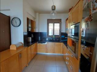 Unique, Tuscan-style two-level villa,