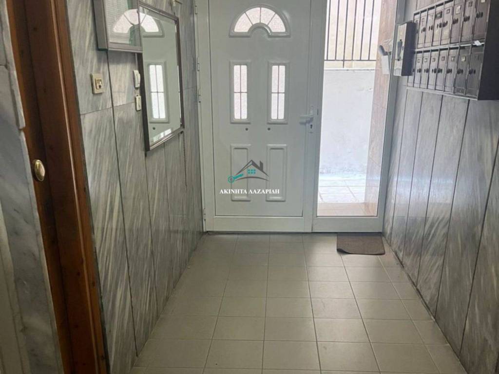 Είσοδος Οικοδομής