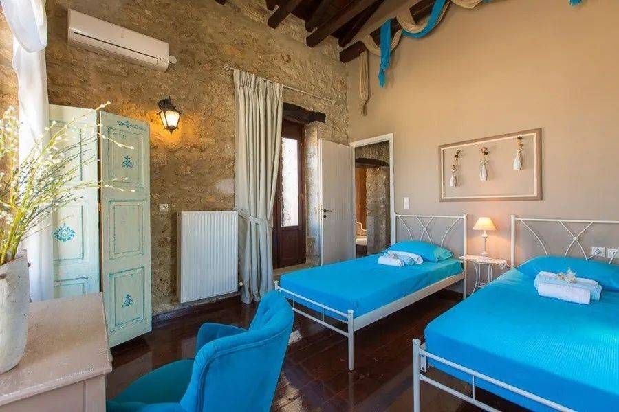 Εσωτερικοι χώροι