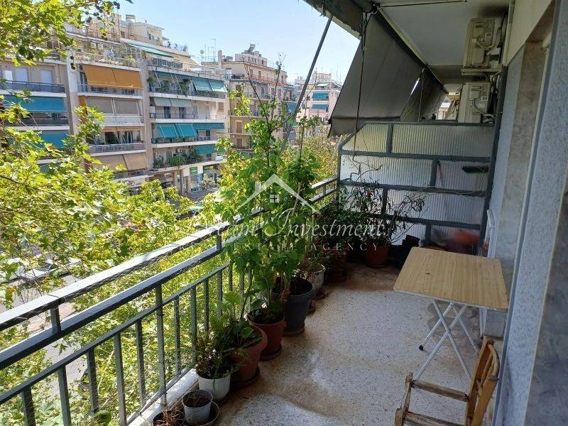 Θέα από μπαλκόνι