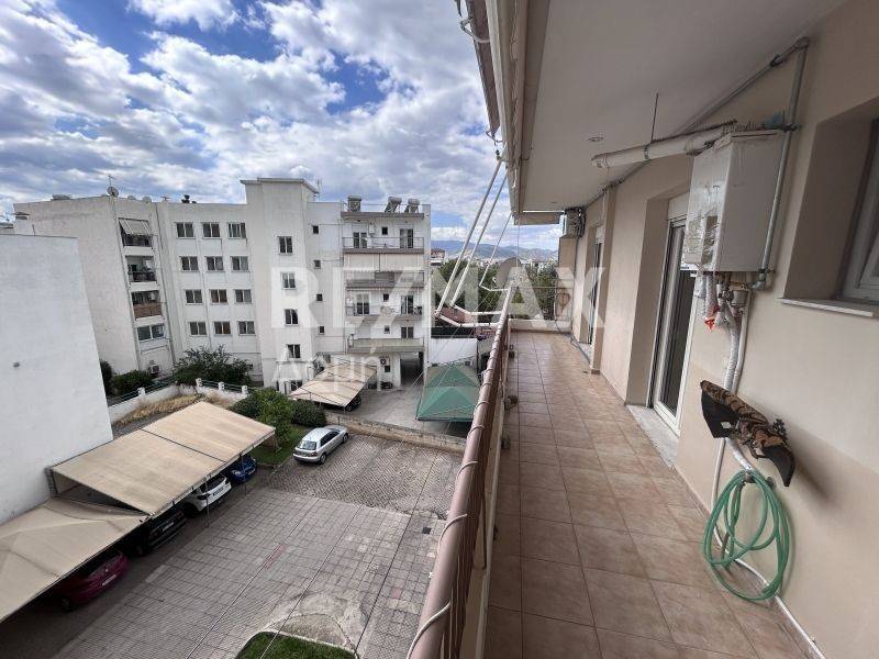 Θέα από μπαλκόνι