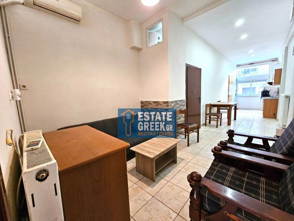 ★ ΝΟΙΚΙΑΣΜΕΝΗ ΜΕ 280 € μηνιαίως ★ ΑΝΑΚΑΙΝΙΣΗ 2003 ★ Πλήρως επιπλωμένη ★ ΜΕ αυλή