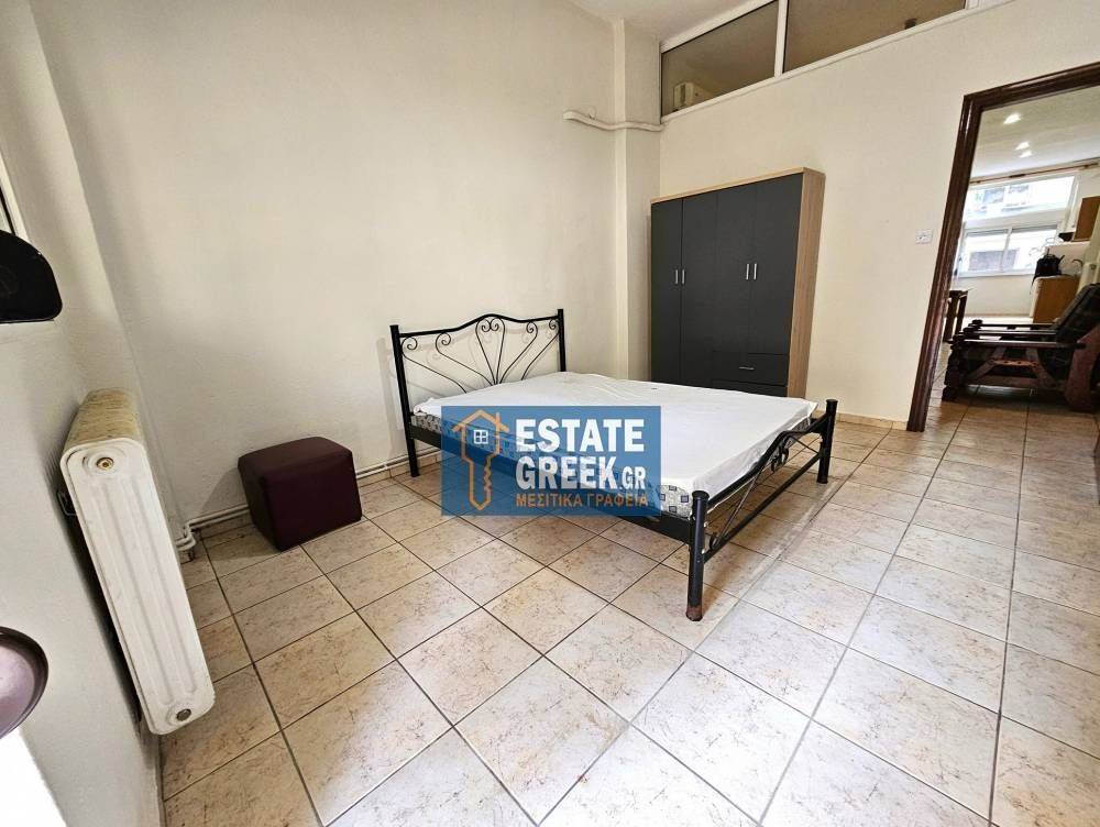 ★ ΝΟΙΚΙΑΣΜΕΝΗ ΜΕ 280 € μηνιαίως ★ ΑΝΑΚΑΙΝΙΣΗ 2003 ★ Πλήρως επιπλωμένη ★ ΜΕ αυλή