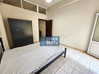 ★ ΝΟΙΚΙΑΣΜΕΝΗ ΜΕ 280 € μηνιαίως ★ ΑΝΑΚΑΙΝΙΣΗ 2003 ★ Πλήρως επιπλωμένη ★ ΜΕ αυλή