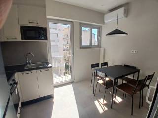 Κουζινα κοινή/ ανα οροφο
Εξυπηρετεί 5 studios