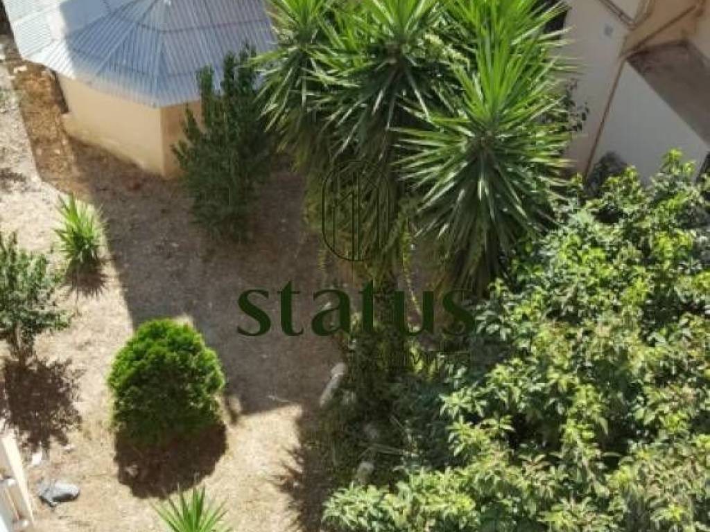 Θέα απο μπαλκόνι