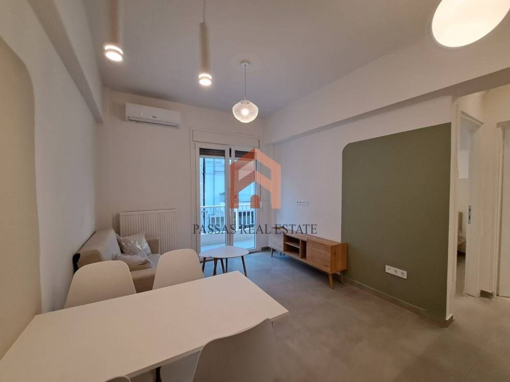 Σαλοκουζίνα