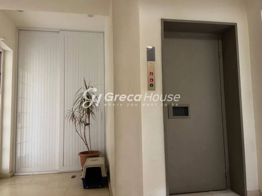 Πολυτελές Διαμέρισμα προς Πώληση στη Νέα Ερυθραία