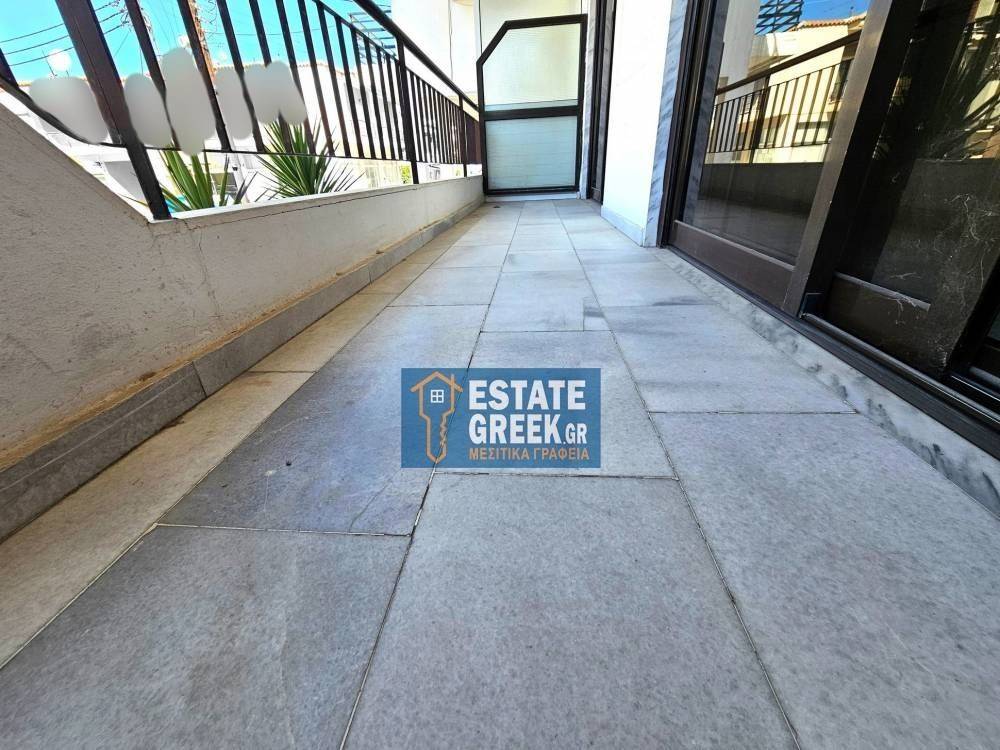 ★ 130μ από θάλασσα ★ Ευρύχωρη ★ Άμεσα διαθέσιμη ★ Για AIRBNB