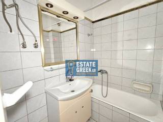 ★ 130μ από θάλασσα ★ Ευρύχωρη ★ Άμεσα διαθέσιμη ★ Για AIRBNB