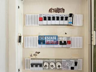 ★ 130μ από θάλασσα ★ Ευρύχωρη ★ Άμεσα διαθέσιμη ★ Για AIRBNB