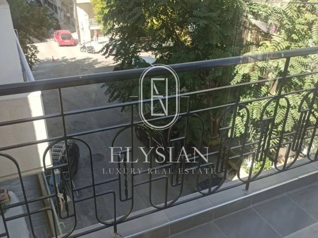 Θέα από μπαλκόνι