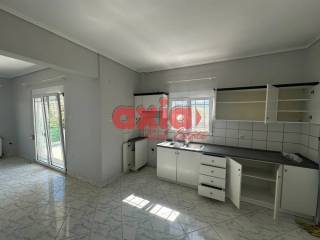 Φίλιπποι, Κρυονέρι: Πωλείται διαμέρισμα