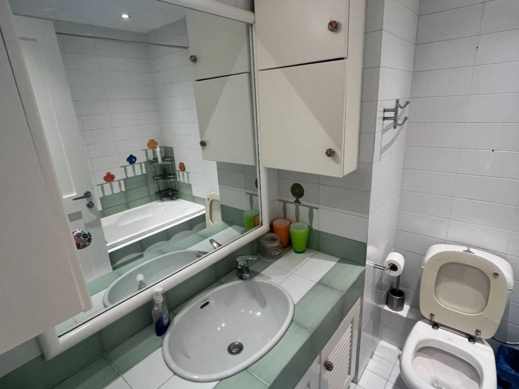 ΔΕΥΤΕΡΟ ΜΠΑΝΙΟ