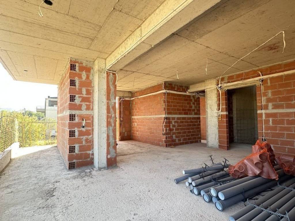 Forumland Real Estate, Εσωτερική όψη