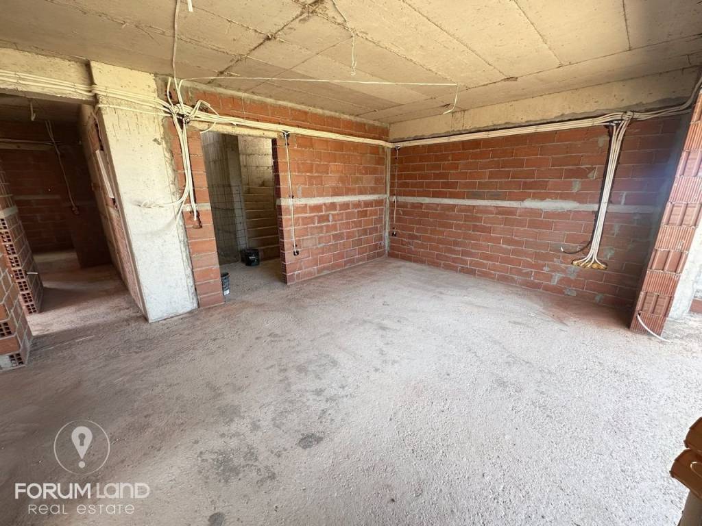 Forumland Real Estate, Εσωτερική όψη