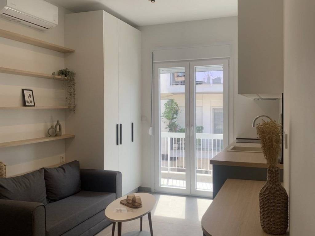 Forumland Real Estate, Studio 30τμ