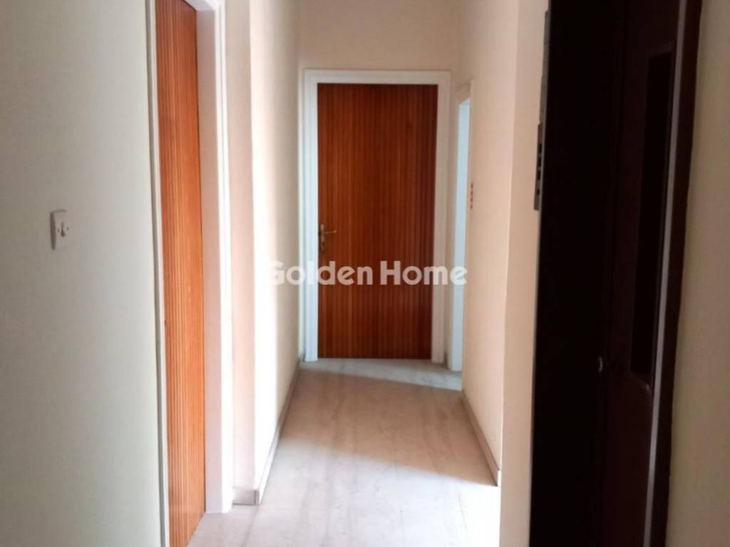 Χολ - Διάδρομος