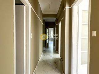 Χολ - Διάδρομος