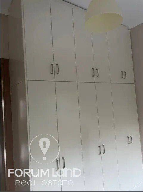 Forumland Real Estate, Ντουλάπες